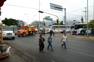 CNP  PROTESTA POR INCLUCION EN LAS OBRAS ASI COMO EL RETIRO DE MOTOTAXIS PIATAS (4)