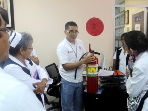 Capacitan al personal del Hospital Aurelio Valdivieso en materia de protección civil