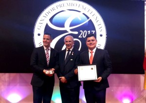 En FITUR 2018, recibe Oaxaca “Premio Excelencias” (1)